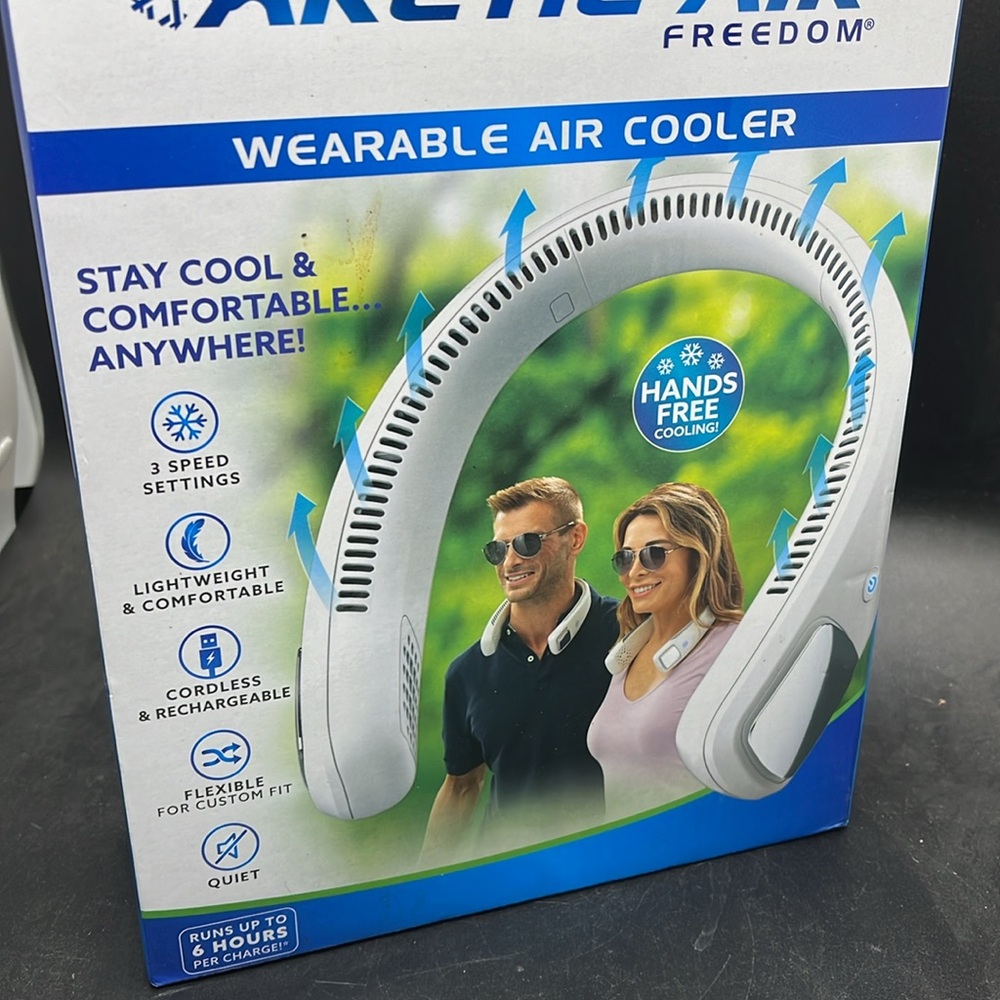 Hands-Free Wearable Neck Fan – White - Picture 2 of 6